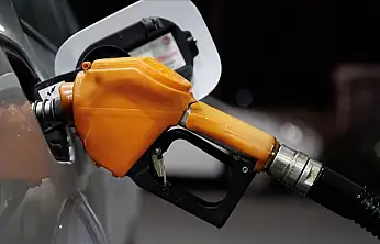 Benzine 1 Lira 23 Kuruş Zam Bekleniyor