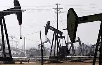 Brent petrol 74 doların altına geriledi