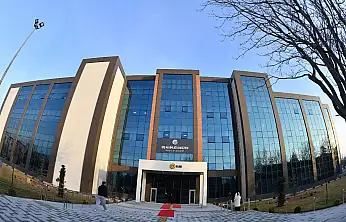 Büyükkılıç'tan ERÜ diş hastanesi ek binasına okuma salonu desteği