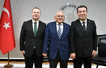 Büyükkılıç'tan havacılık alanında önemli görüşmeler