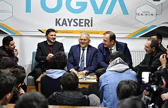 Büyükkılıç, TÜGVA'lı gençlerle buluştu