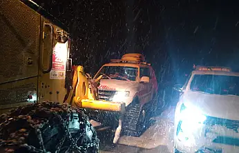 Büyükşehir, kapalı kırsal mahalle yolu bırakmadı