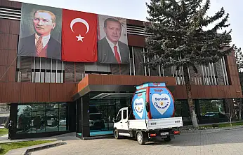 Erciyes'in yazlı gondolu Kayseri sokaklarında