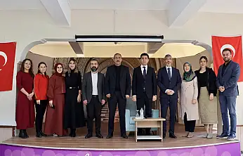 İlmek'ten gençlere uyarı