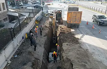 Kartal Kavşağı'nda altyapı yenileme çalışmaları hızlandı