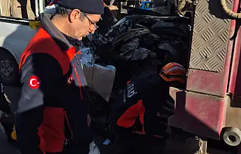 Kayseri-Malatya karayolunda servis kazası: 1 ölü, 5 yaralı