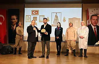 Mehmet Akif Ersoy Talas'ta tiyatroyla anıldı