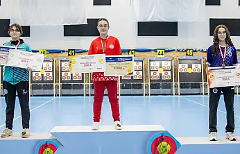 Kayserili Okçu Buğlem Özdemir Türkiye şampiyonu oldu