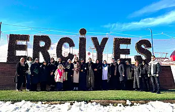 Melikgazi Belediyesi, Dünya engelliler Günü'nde Erciyes'te etkinlik düzenledi