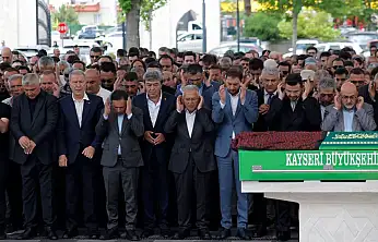 Mimarsinan OSB Başkanı Mehmet Arar'ın babası son yolculuğuna uğurlandı