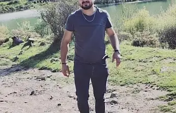 Tamir Ettiği Otobüsün Altında Kalan Tamirci Toprağa Verildi