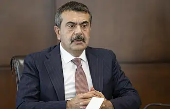 Tekin: 'Haçlı Seferleri' İfadesini Müfredattan Çıkardık