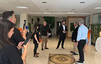 TGRT Haber Ekibi Auran Kozmetik'i Ziyaret Etti