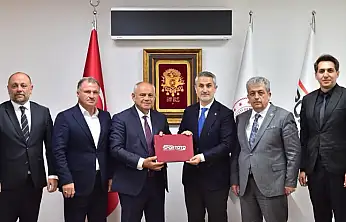 Yahyalı'ya yarı olimpik kapalı yüzme havuzu yapılacak