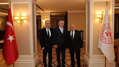 Büyükkılıç'tan Ankara'da ulaşım ve spor mesaisi