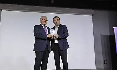 Büyükkılıç, gençlere tavsiyelerde bulundu