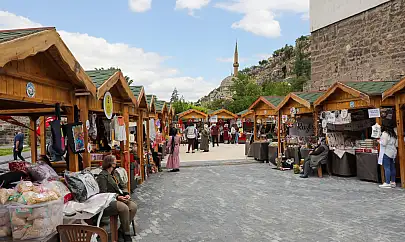 Talas'ta bu pazar ayın ilk 'maharetli eller'i