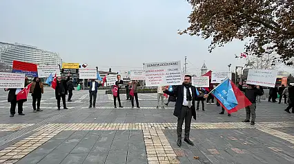 DEVA Partisi Kayseri'de ekonomi politikalarını protesto etti