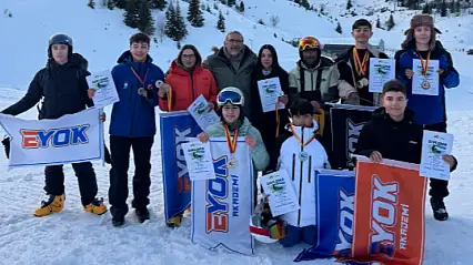 Erciyes'in pistlerinde yetişen 9 sporcudan 13 madalya