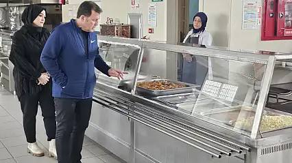 Kabakcı'dan yurt yemekhanelerine denetim