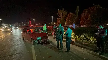 Kayseri'de Polis Aracının Karıştığı Zincirleme Kaza: 2 Yaralı