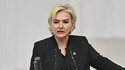 Kayserili Milletvekili Nimet Özdemir AK Parti'ye Katıldı