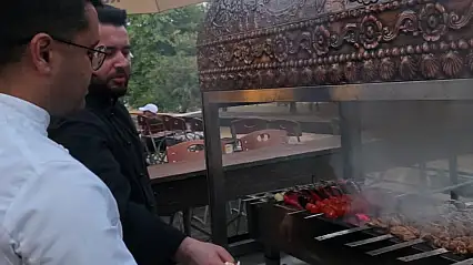 Kayserili öğrenciler Almanya'da Türk mutfağını tanıttı
