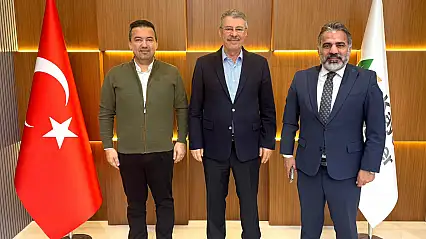KGC ve TSYD Başkanlarından Hüseyin Akay'a ziyaret