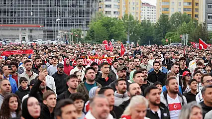 Milli Heyecan Talas'ta Yürekleri Isıttı