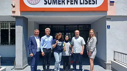 Sümer Fen Lisesi'nden Robot Yarışmasında Türkiye Üçüncülüğü
