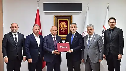 Yahyalı'ya yarı olimpik kapalı yüzme havuzu yapılacak