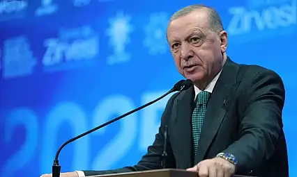 Erdoğan'dan Londra'daki Türk toplumuna  birlik ve dayanışma mesajı