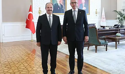 Sağlık-Sen'den Bakan Memişoğlu'na toplu sözleşme temasları