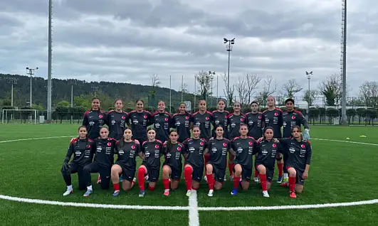 Kayserili Milli Futbolcular Şampiyonluk Sevinci Yaşadı
