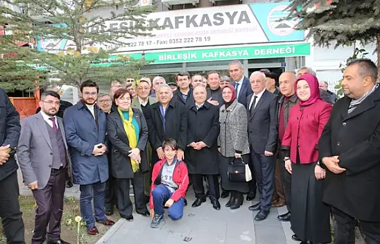 Başkan Dr. Memduh Büyükkılıç,  Birleşik Kafkasya Derneği'ni Ziyaret Etti