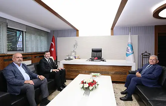 Büyükkılıç, Ersoy ve Çamlı'yı makamında ağırladı