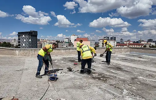 Büyükşehir'den Tacettin katlı Otoparkı'na çatı yenileme