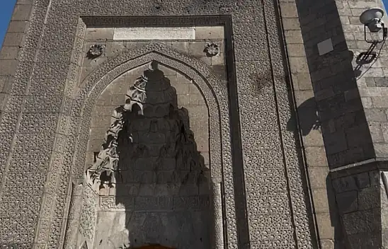 Hunat Camii Selçuklu zarafeti