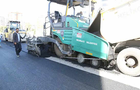 Melikgazi'de Yol Yapım ve Asfalt çalışmaları sürüyor