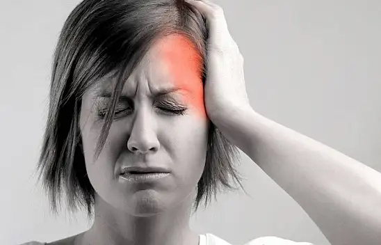 Mevsim geçişlerinde artan baş ağrıları dikkat çekiyor