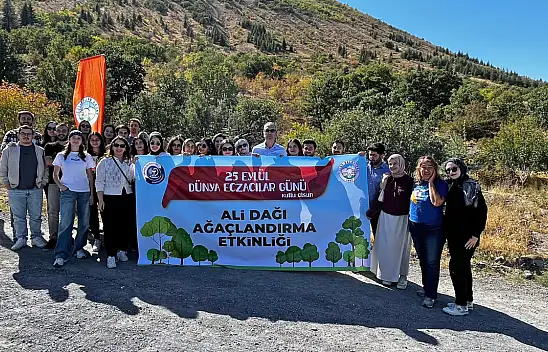 Talas Belediyesi'nden anlamlı fidan dikimi