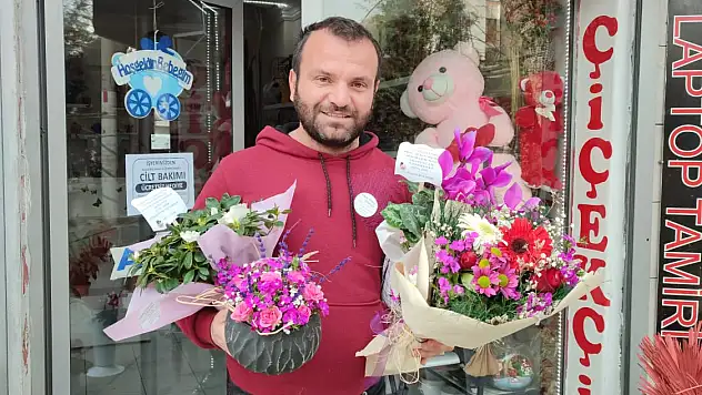 GENÇLERDEN ÇİÇEKLERE YOĞUN İLGİ