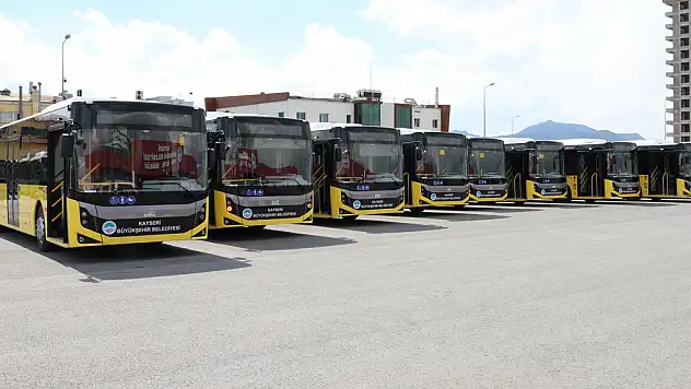 12 YENİ OTOBÜSÜ GÖRÜCÜYE ÇIKIYOR