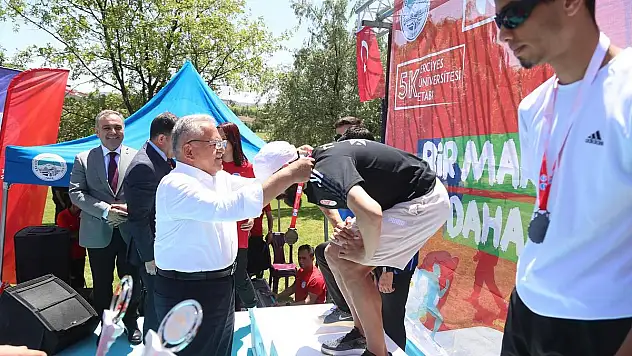15 TEMMUZ DEMOKRASİ VE MİLLİ BİRLİK GÜNÜ KOŞUSU
