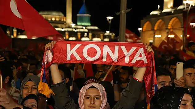 15 Temmuz'un Üçüncü Yılında On Binlerce Konyalı Nöbetteydi