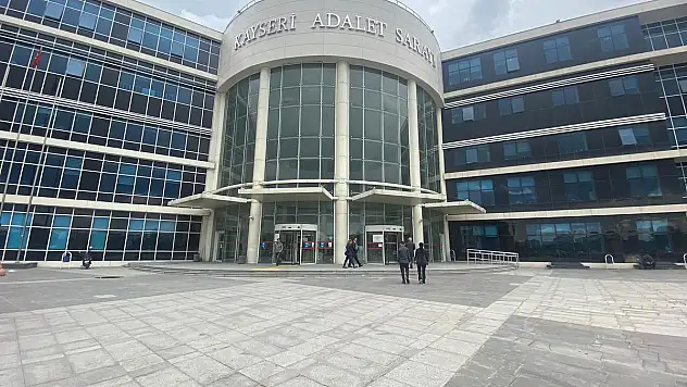 2 KARDEŞİN DURUŞMASI ERTELENDİ