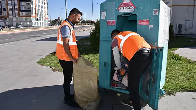 228 TON KIYAFET ATIĞI GERİ  DÖNÜŞÜME KAZANDIRILDI