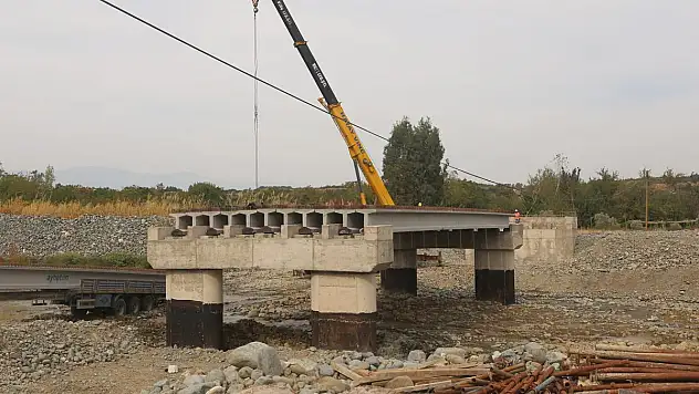 23. KÖPRÜDE ÇALIŞMALAR DEVAM EDİYOR