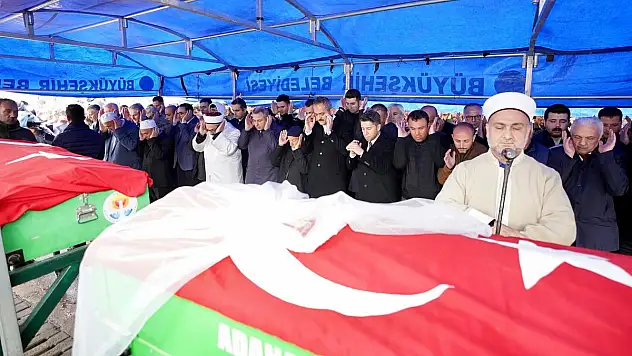 4 ÖĞRETMENE SON VEDA
