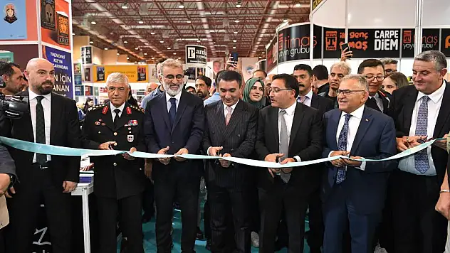 5.Kayseri Kitap Fuarı, Kapılarını Kitapseverlere Açtı